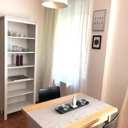 Daire - Center West *